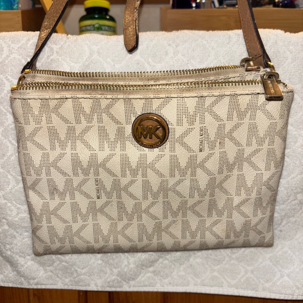 MICHAEL Michael Kors Cream and Brown Crossbody Bag with Monogram Pattern